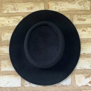 BDG 100% Wool flat-brimmed hat